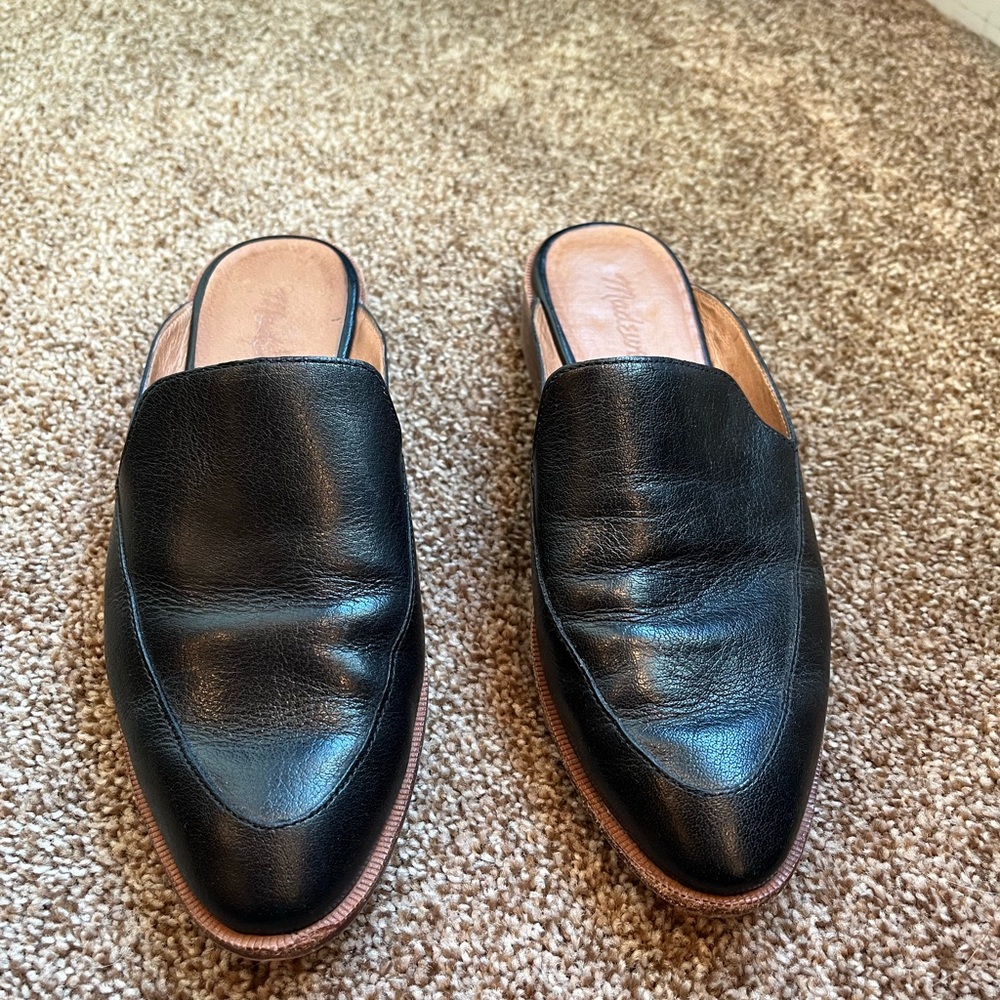 Black Madewell size 6 mules. Worn for 1 fall season before lockdown.